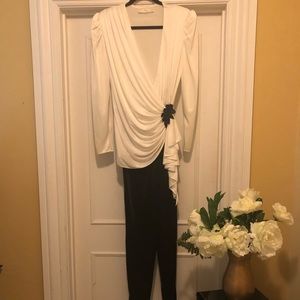 Dressy Vintage Glamorous! Jumpsuit by Filigree Size Small Black and White